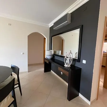 Praia Village Ao Apartamento *