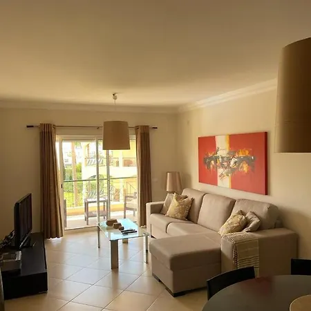 Praia Village Ao Apartamento *